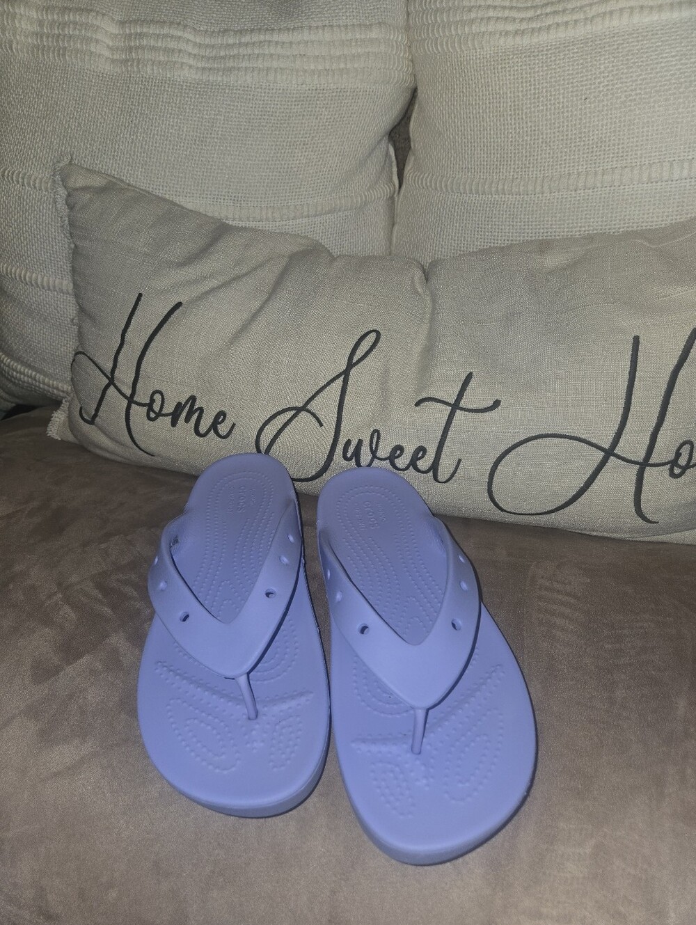 CROCS Lavender Platform Flip Sandals - Picture 2 of 3